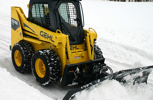 Мини-погрузчик GEHL SL 5240